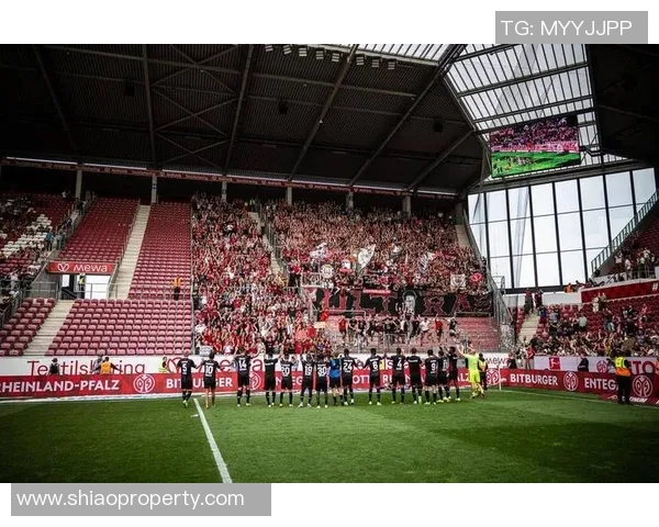 拜仁慕尼黑迎战奥林匹亚全力争胜展现球队实力与决心 拜仁慕尼黑迎战奥林匹亚全力争胜展现球队实力与决心